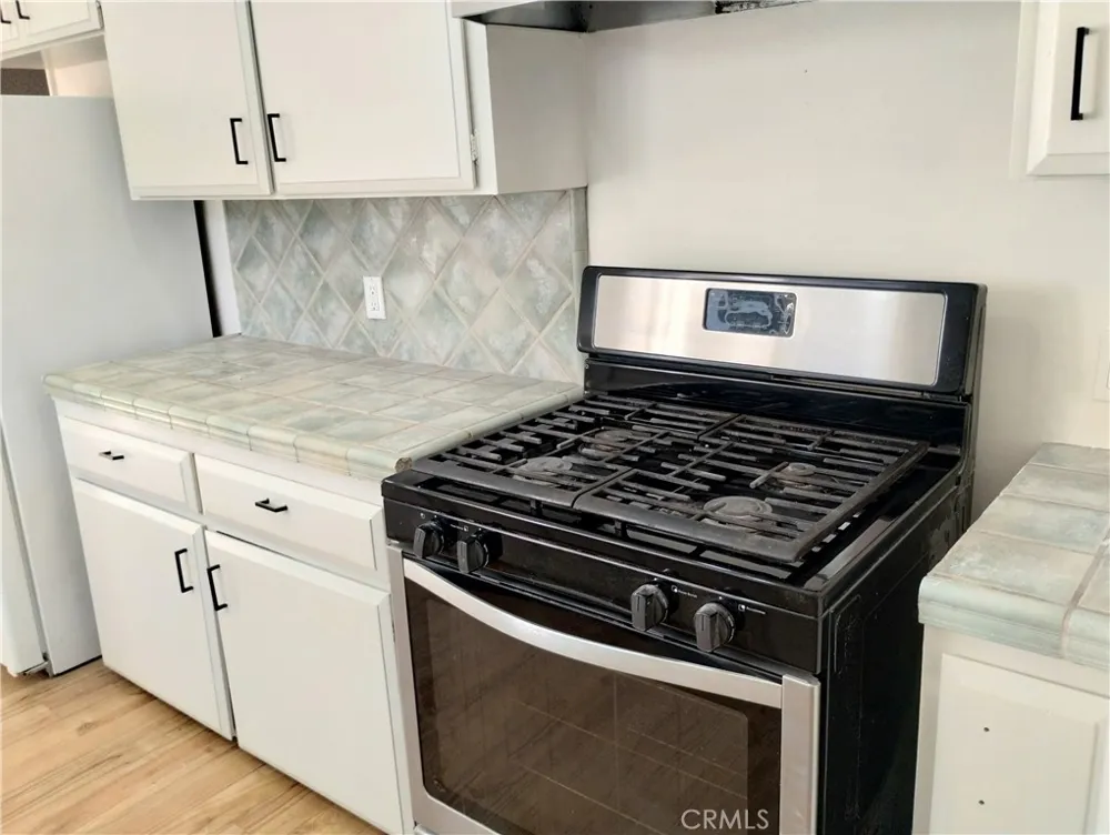 374 Grand Monrovia, CA 91016