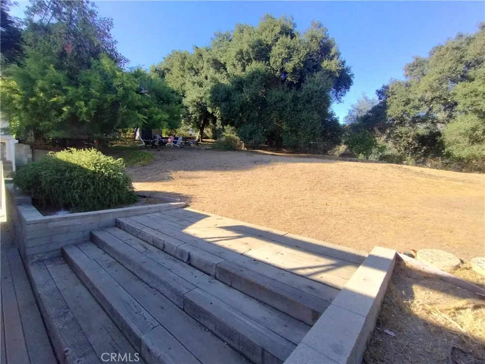 374 Grand Monrovia, CA 91016