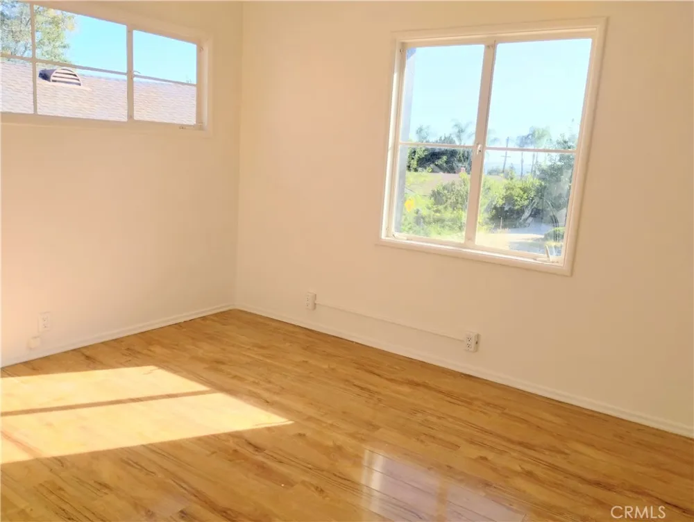 374 Grand Monrovia, CA 91016