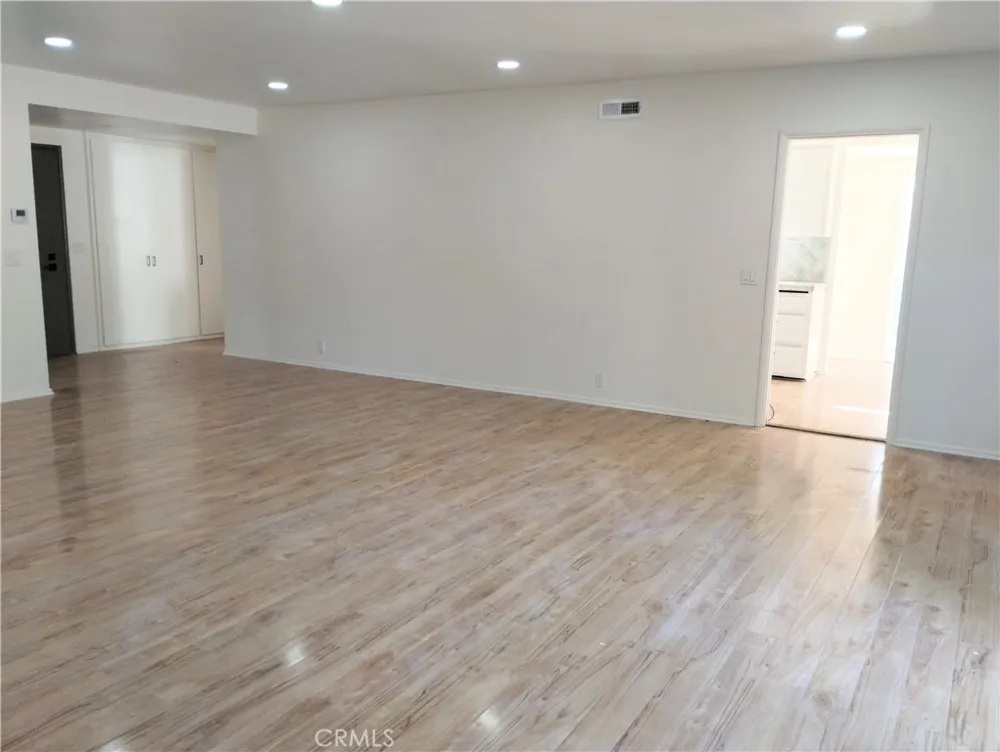 374 Grand Monrovia, CA 91016