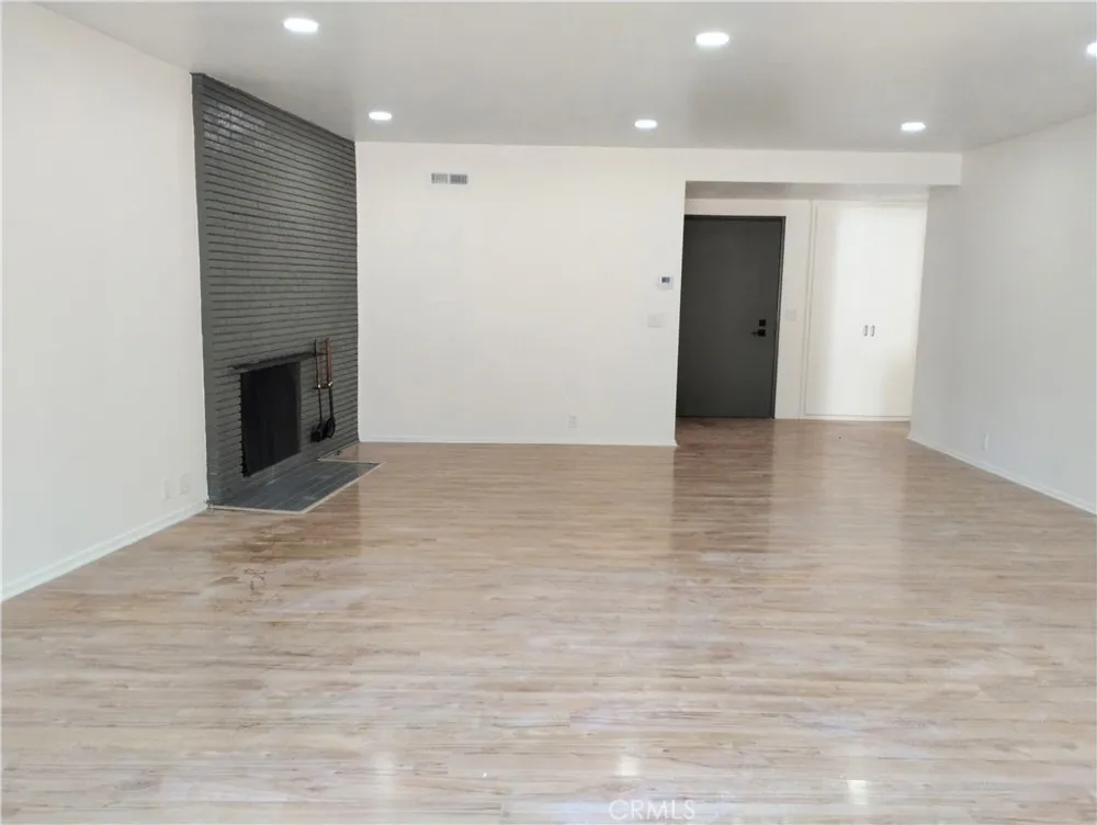 374 Grand Monrovia, CA 91016