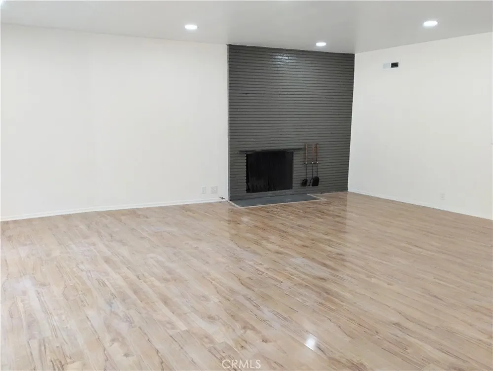 374 Grand Monrovia, CA 91016