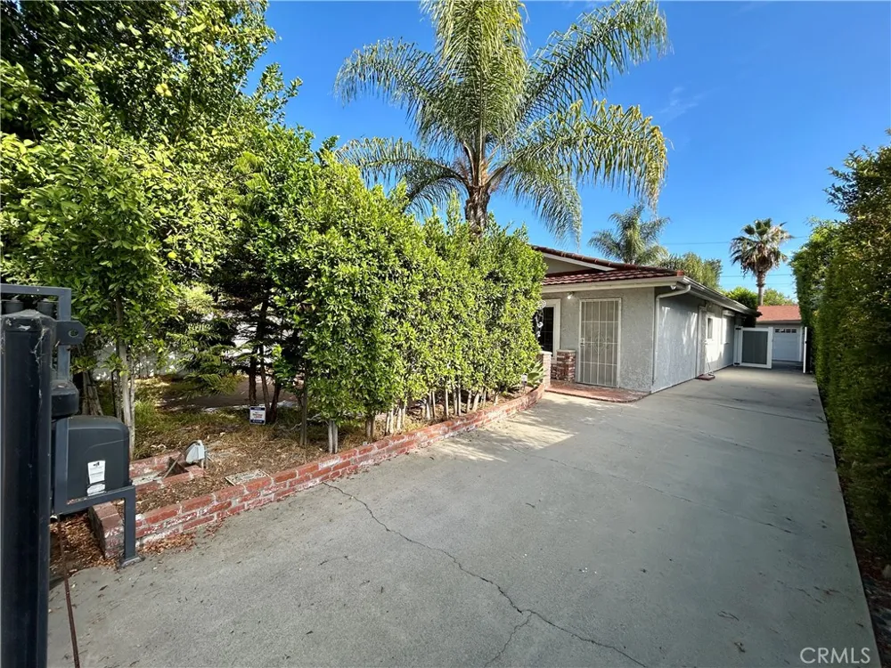 3132 Estado Street Pasadena, CA 91107