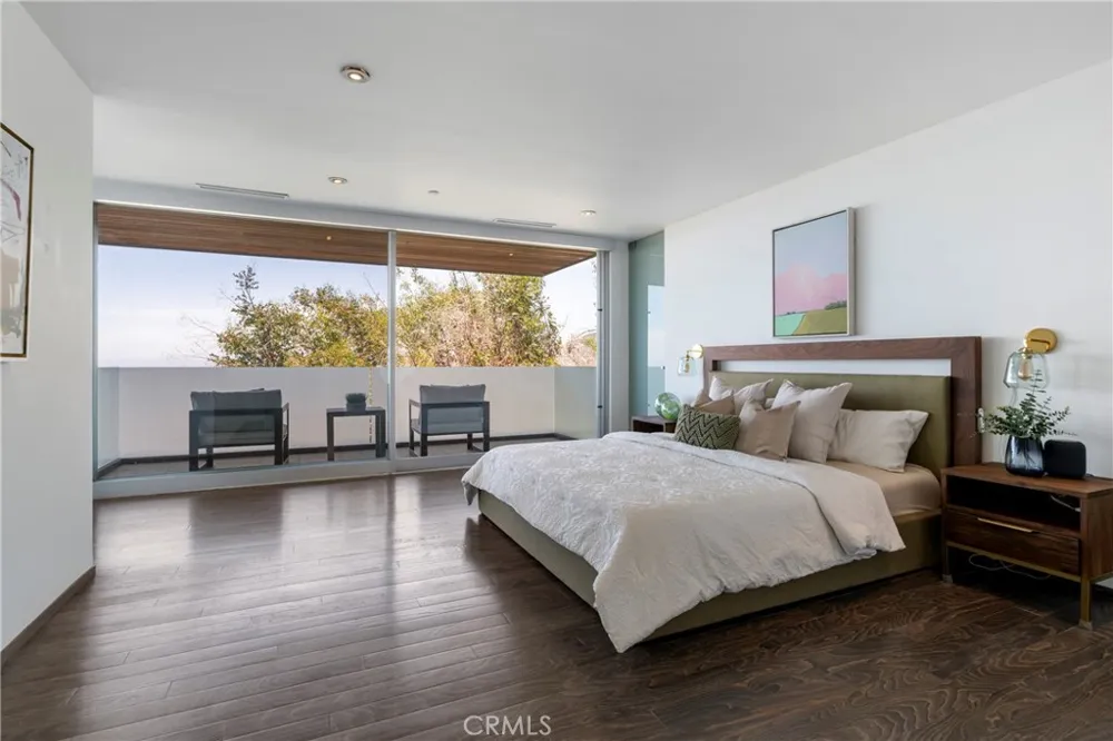 21826 Castlewood Drive Malibu, CA 90265