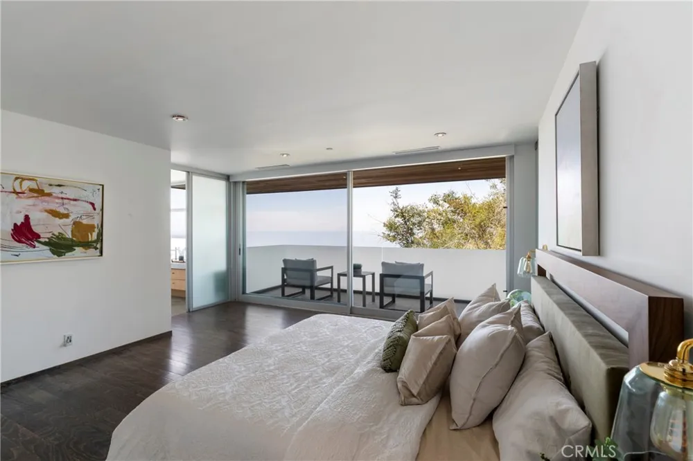 21826 Castlewood Drive Malibu, CA 90265