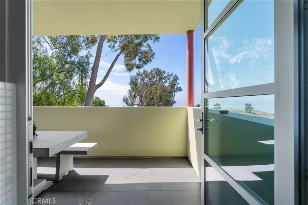 21826 Castlewood Drive Malibu, CA 90265