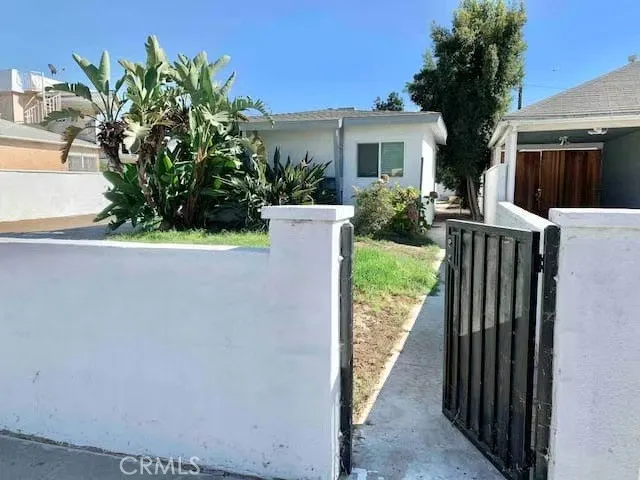 3354 Virginia Avenue Santa Monica, CA 90404