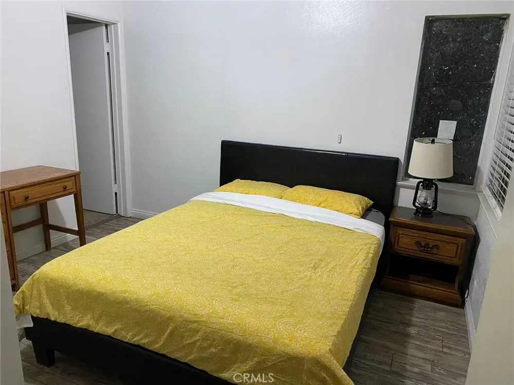 3354 Virginia Avenue Santa Monica, CA 90404