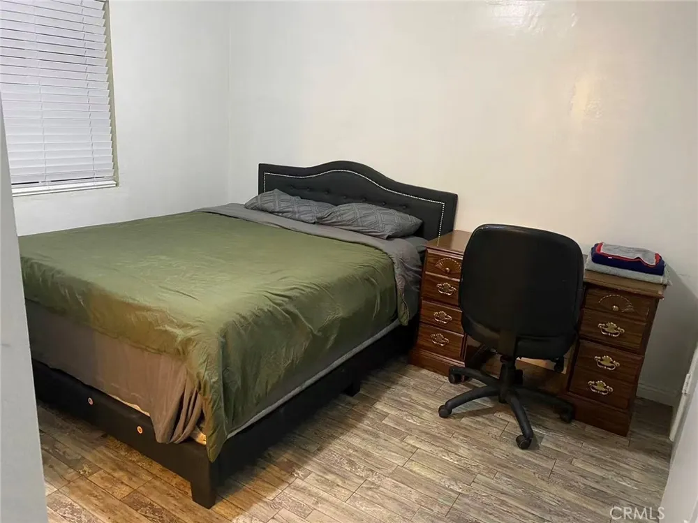 3354 Virginia Avenue Santa Monica, CA 90404