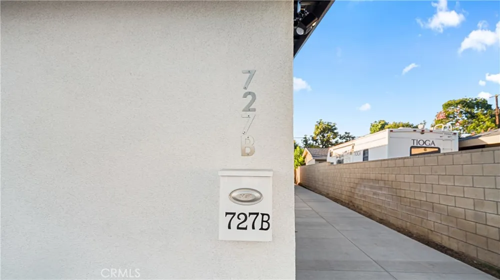 727 E Myrtle Avenue Glendora, CA 91741