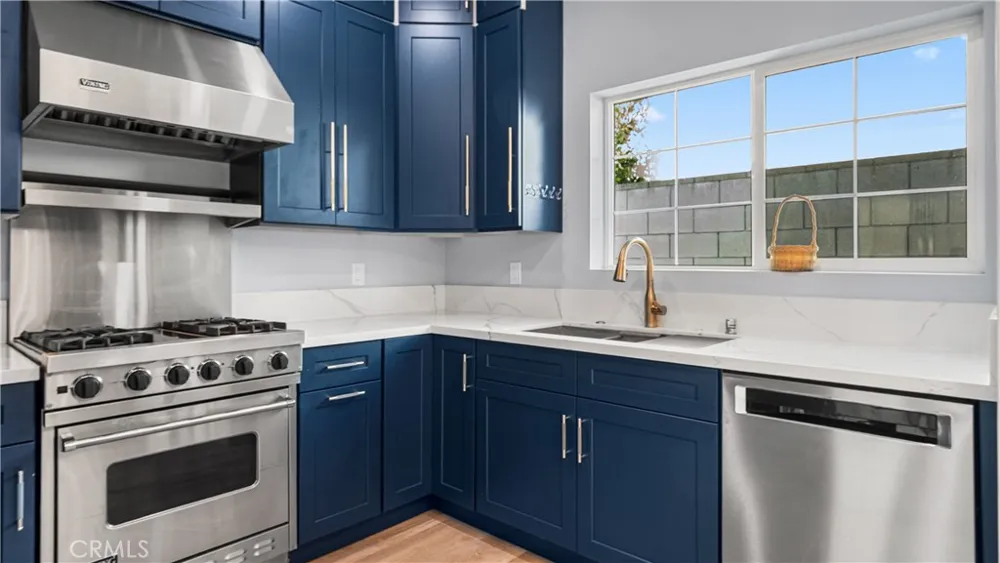 727 E Myrtle Avenue Glendora, CA 91741