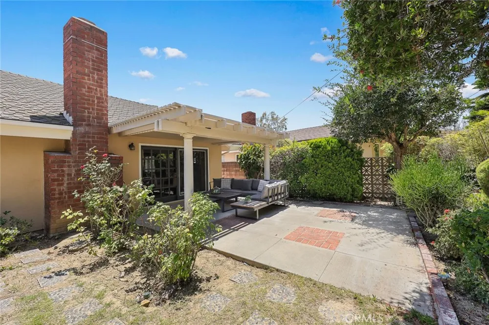 317 Casuda Canyon Drive Monterey Park, CA 91754