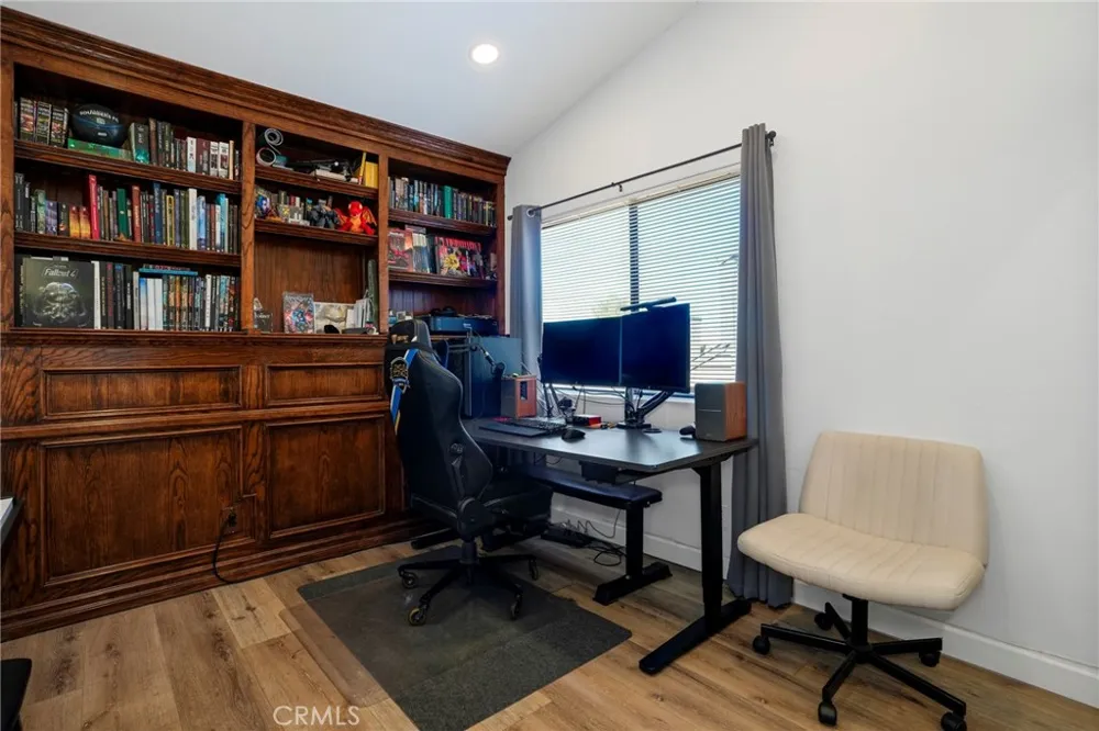 15050 Sherman #180 Los Angeles, CA 91405