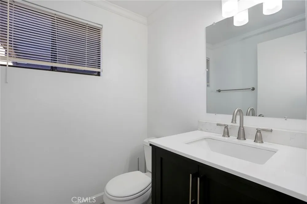 15050 Sherman #180 Los Angeles, CA 91405