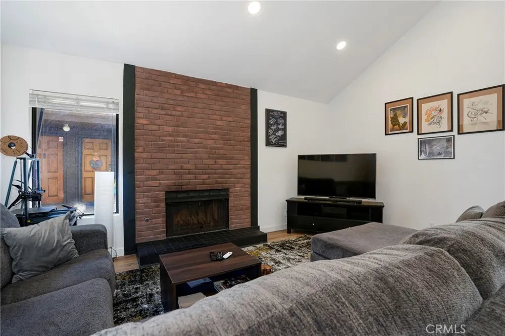 15050 Sherman #180 Los Angeles, CA 91405