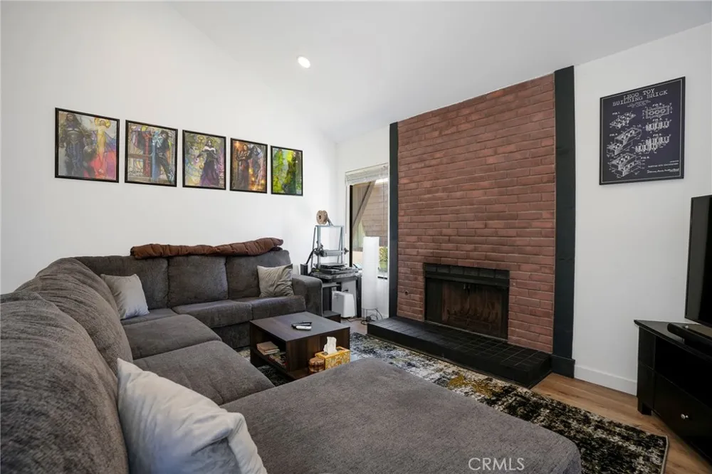 15050 Sherman #180 Los Angeles, CA 91405
