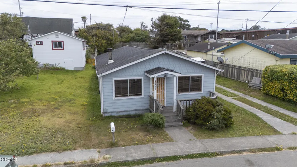 464 S Whipple Street Fort Bragg, CA 95437