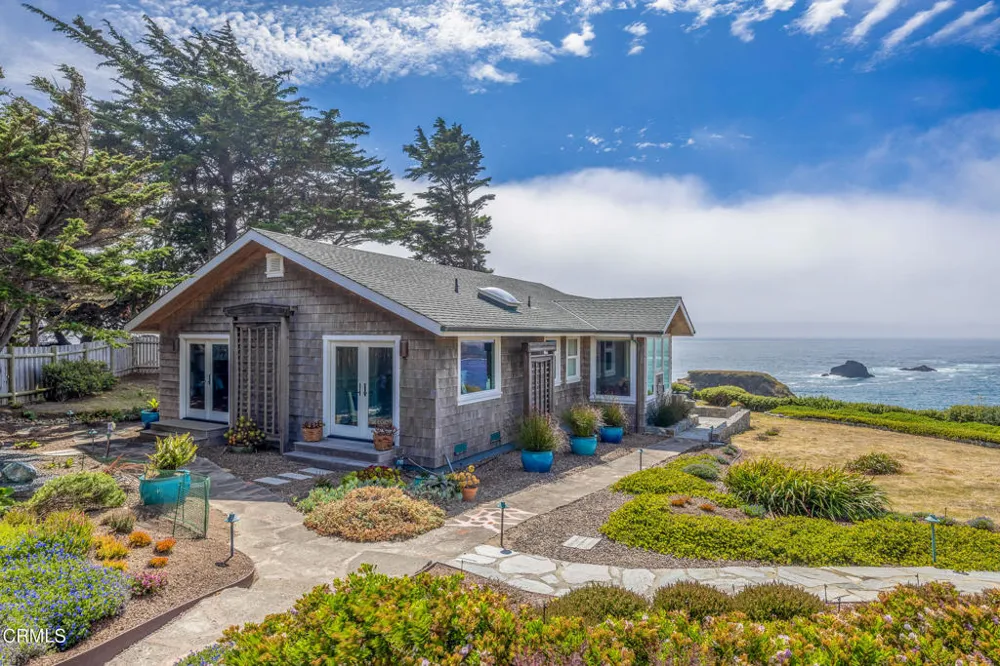6018 California 1 Little River, CA 95456