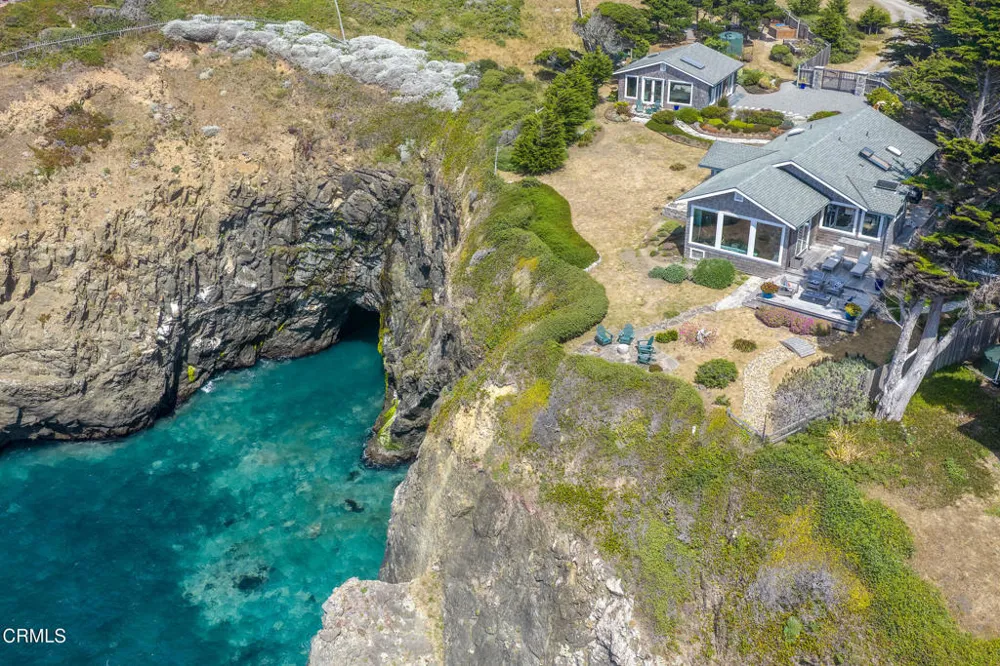 6018 California 1 Little River, CA 95456