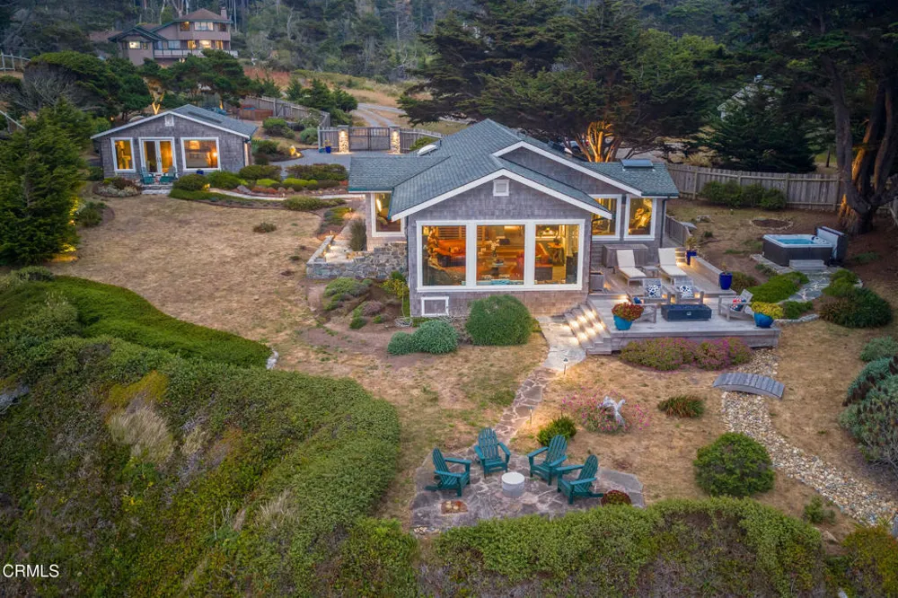 6018 California 1 Little River, CA 95456