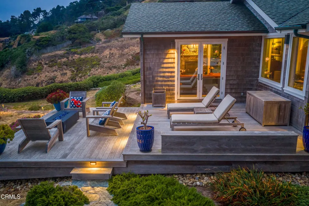 6018 California 1 Little River, CA 95456