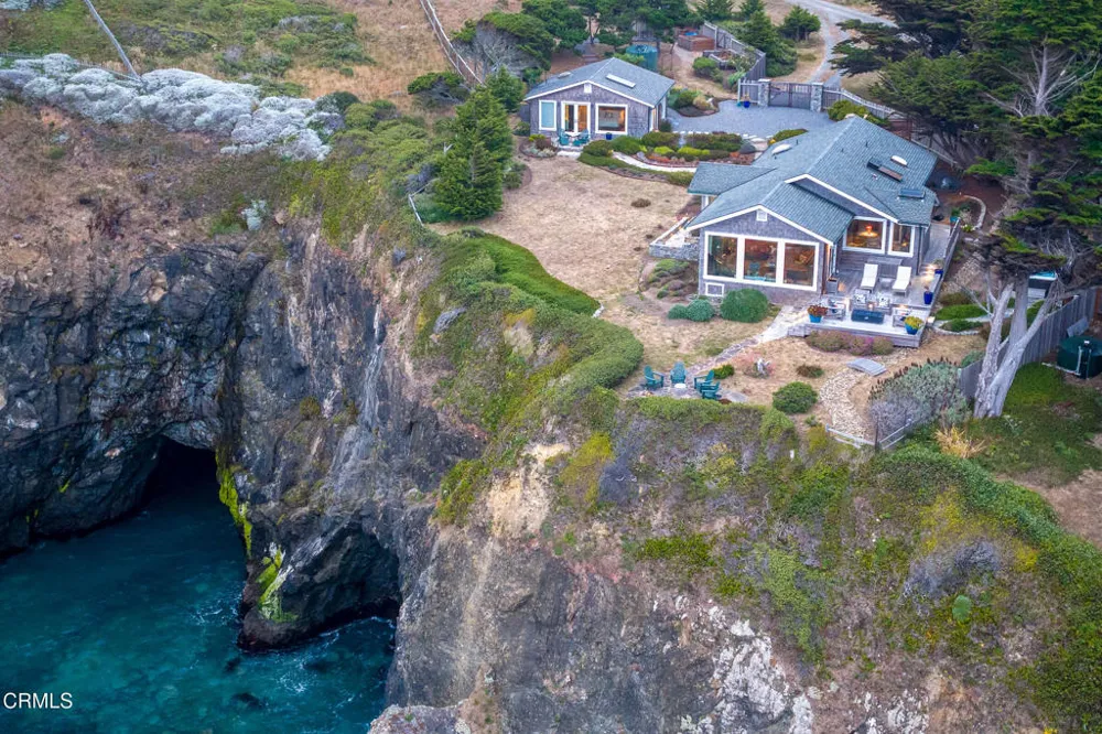 6018 California 1 Little River, CA 95456