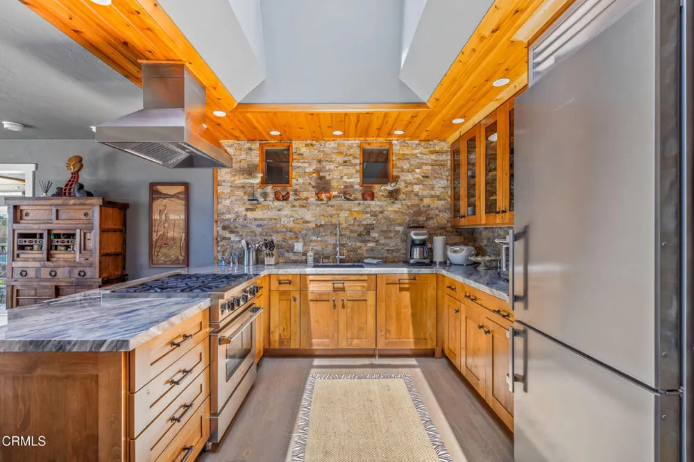 6018 California 1 Little River, CA 95456