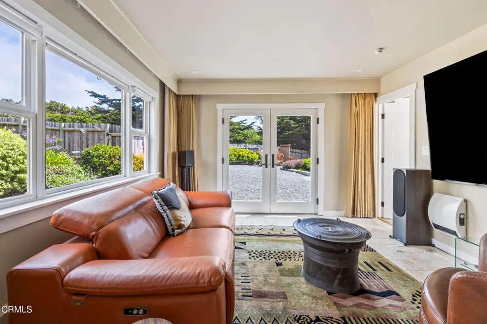 6018 California 1 Little River, CA 95456