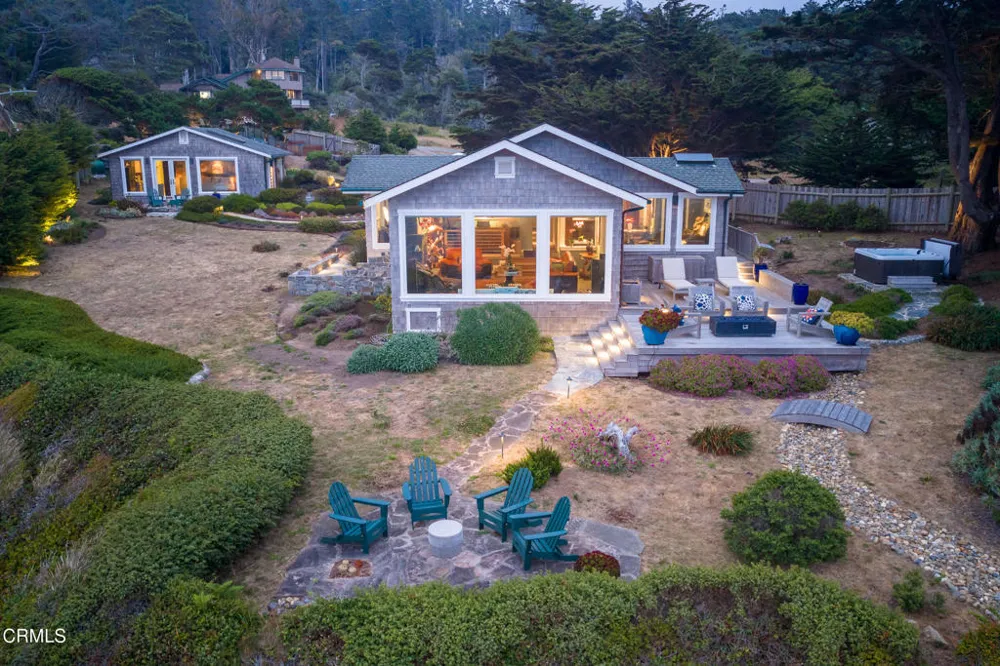 6018 California 1 Little River, CA 95456
