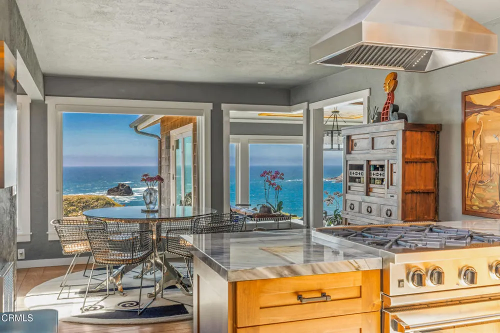 6018 California 1 Little River, CA 95456