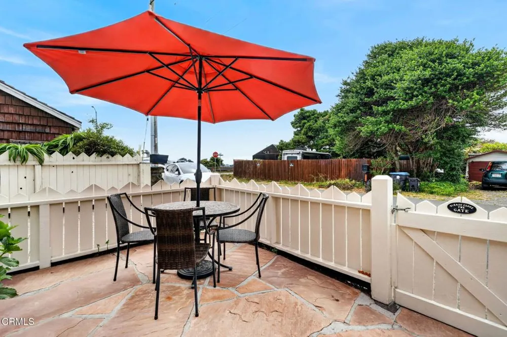 860 Myrtle Street Fort Bragg, CA 95437