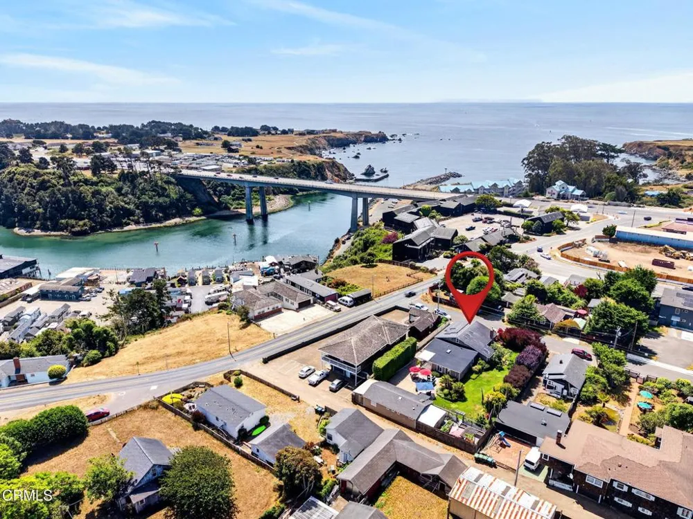 860 Myrtle Street Fort Bragg, CA 95437