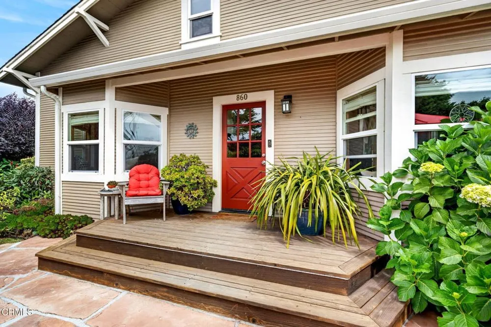 860 Myrtle Street Fort Bragg, CA 95437