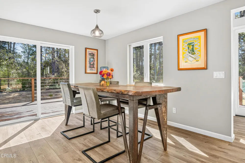 43014 Little Lake Road Mendocino, CA 95460