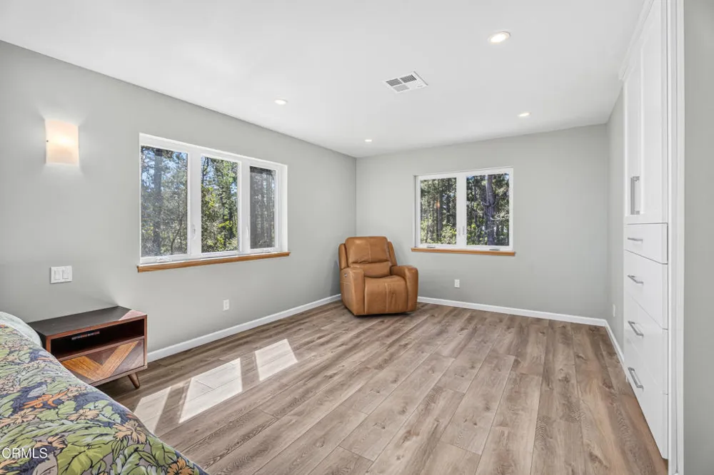 43014 Little Lake Road Mendocino, CA 95460