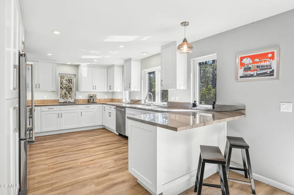 43014 Little Lake Road Mendocino, CA 95460
