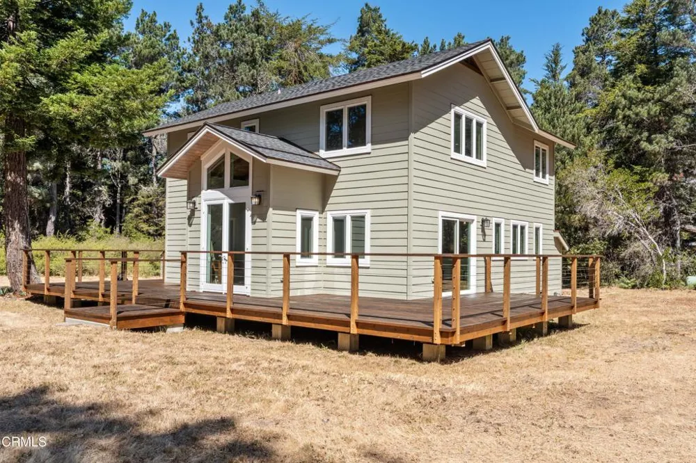 43014 Little Lake Road Mendocino, CA 95460