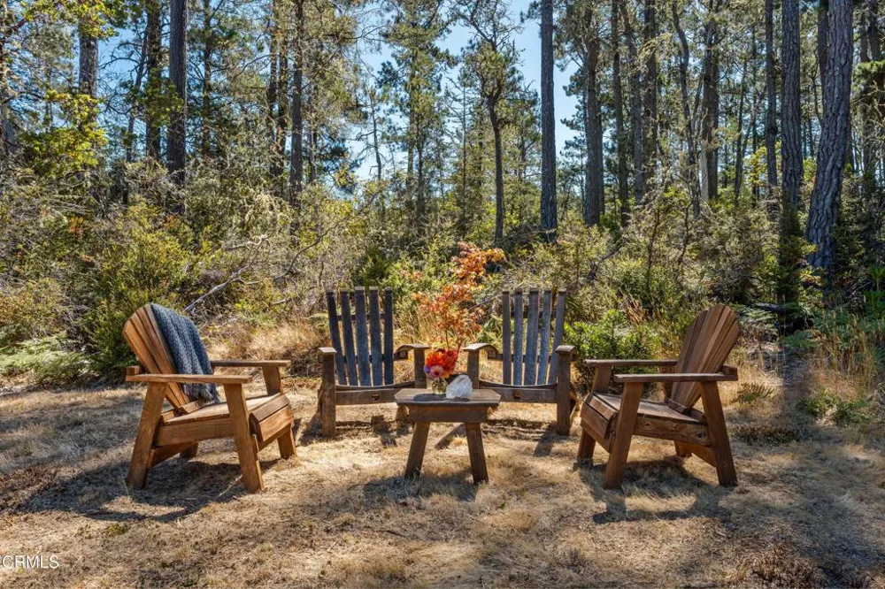 43014 Little Lake Road Mendocino, CA 95460