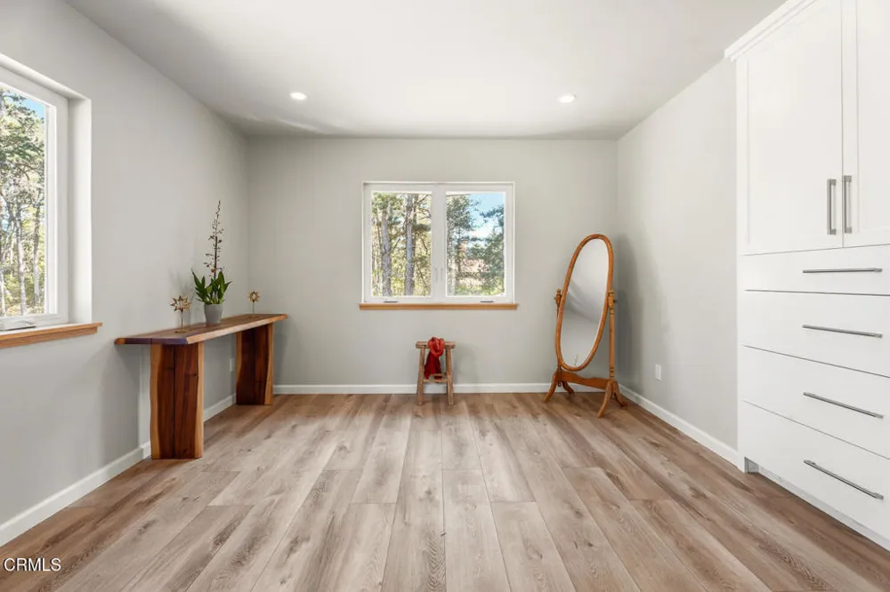 43014 Little Lake Road Mendocino, CA 95460