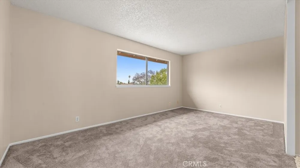 4571 Bixby Drive La Verne, CA 91750