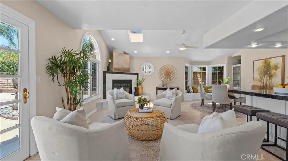 4571 Bixby Drive La Verne, CA 91750