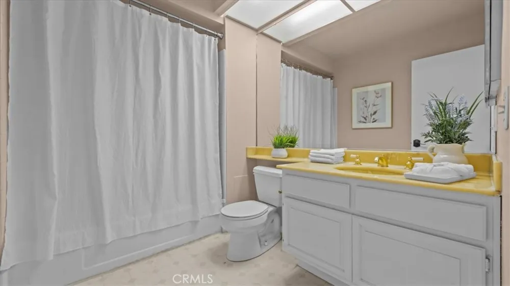 4571 Bixby Drive La Verne, CA 91750