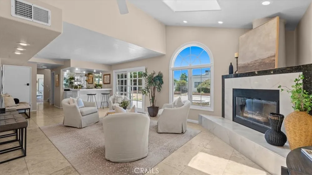 4571 Bixby Drive La Verne, CA 91750