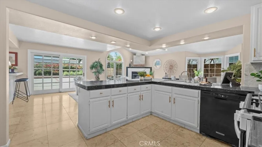 4571 Bixby Drive La Verne, CA 91750