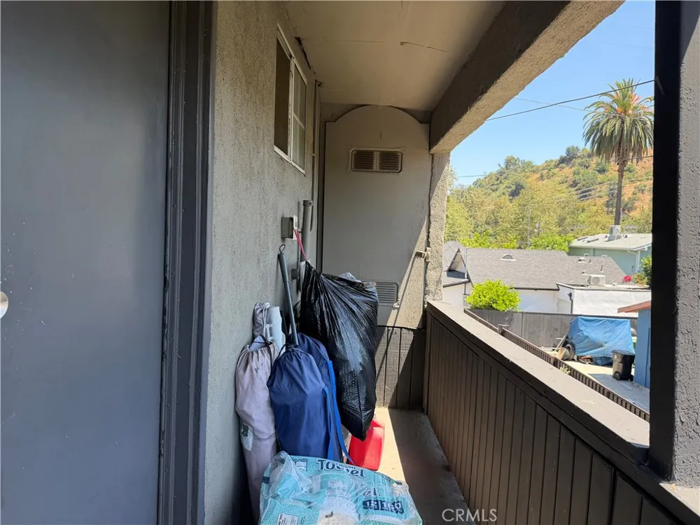 6236 Arroyo Glen Street Highland Park, CA 90042