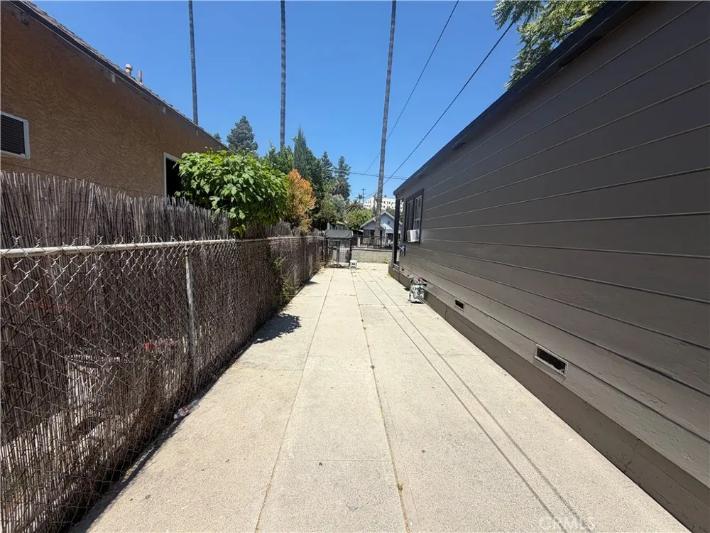 6236 Arroyo Glen Street Highland Park, CA 90042