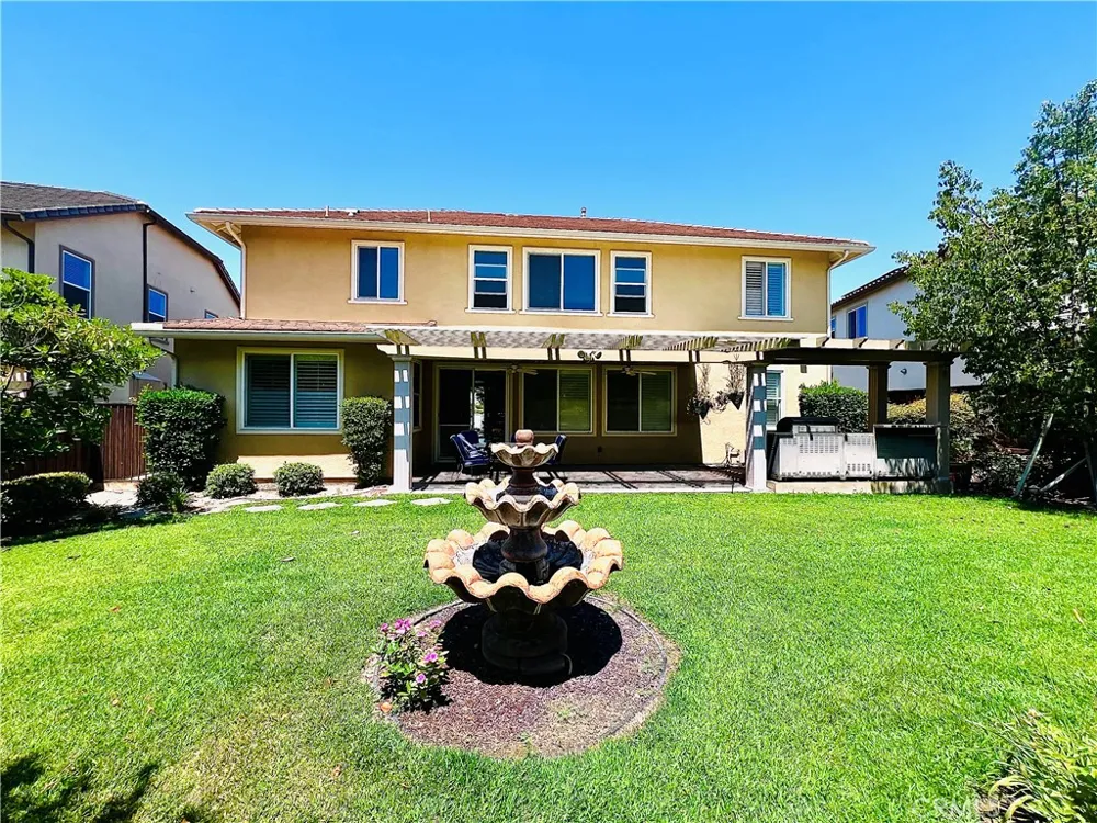 10920 Playa Del Sol Riverside, CA 92503
