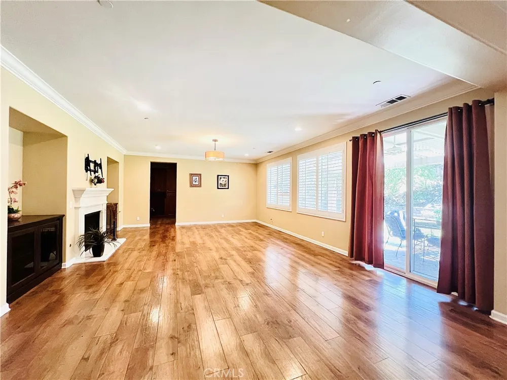 10920 Playa Del Sol Riverside, CA 92503