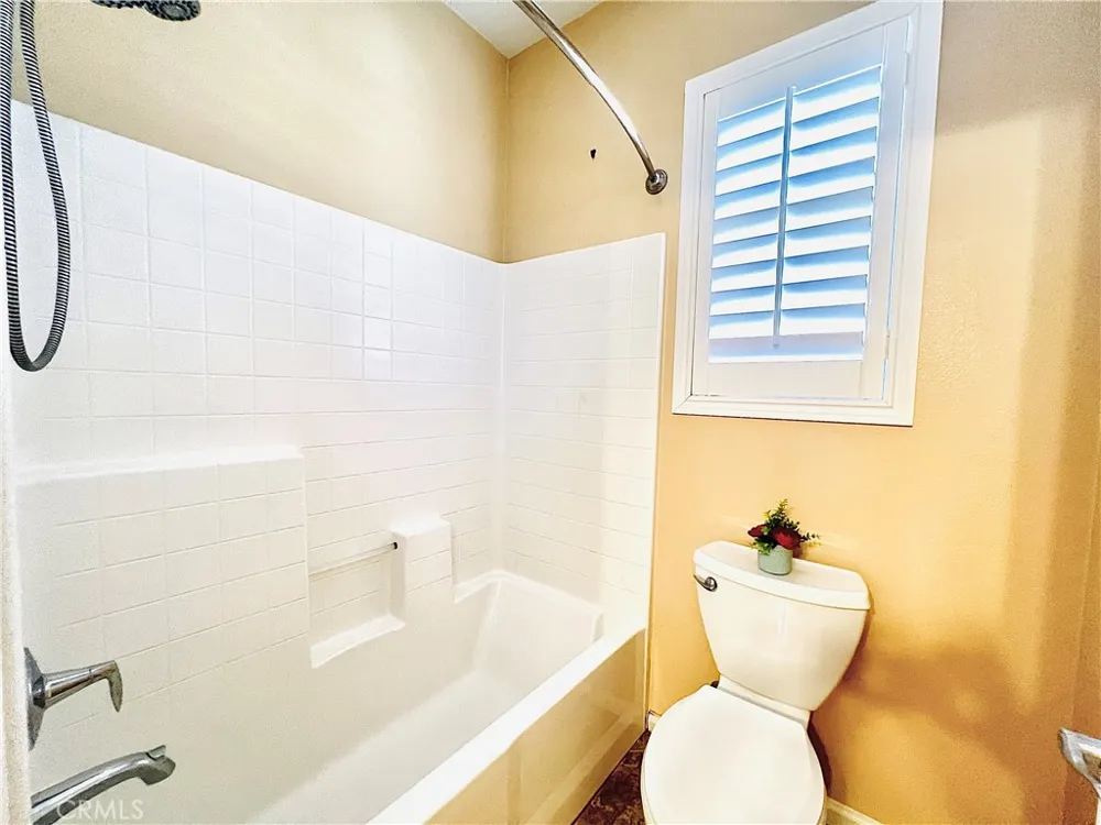 10920 Playa Del Sol Riverside, CA 92503