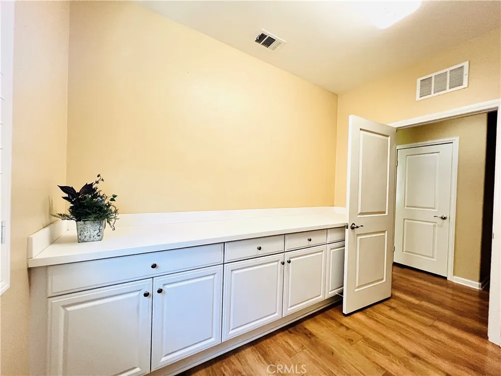10920 Playa Del Sol Riverside, CA 92503
